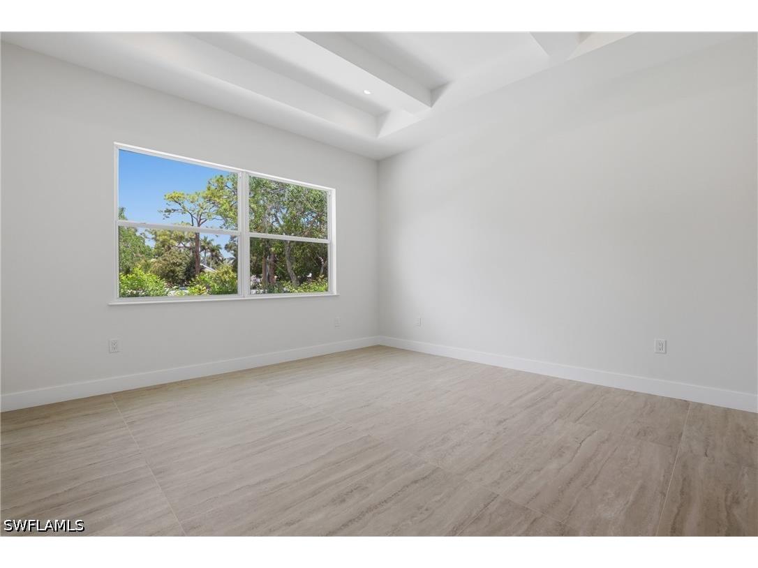 1027 Frank Whiteman Boulevard Naples FL 34103 226014702 image19