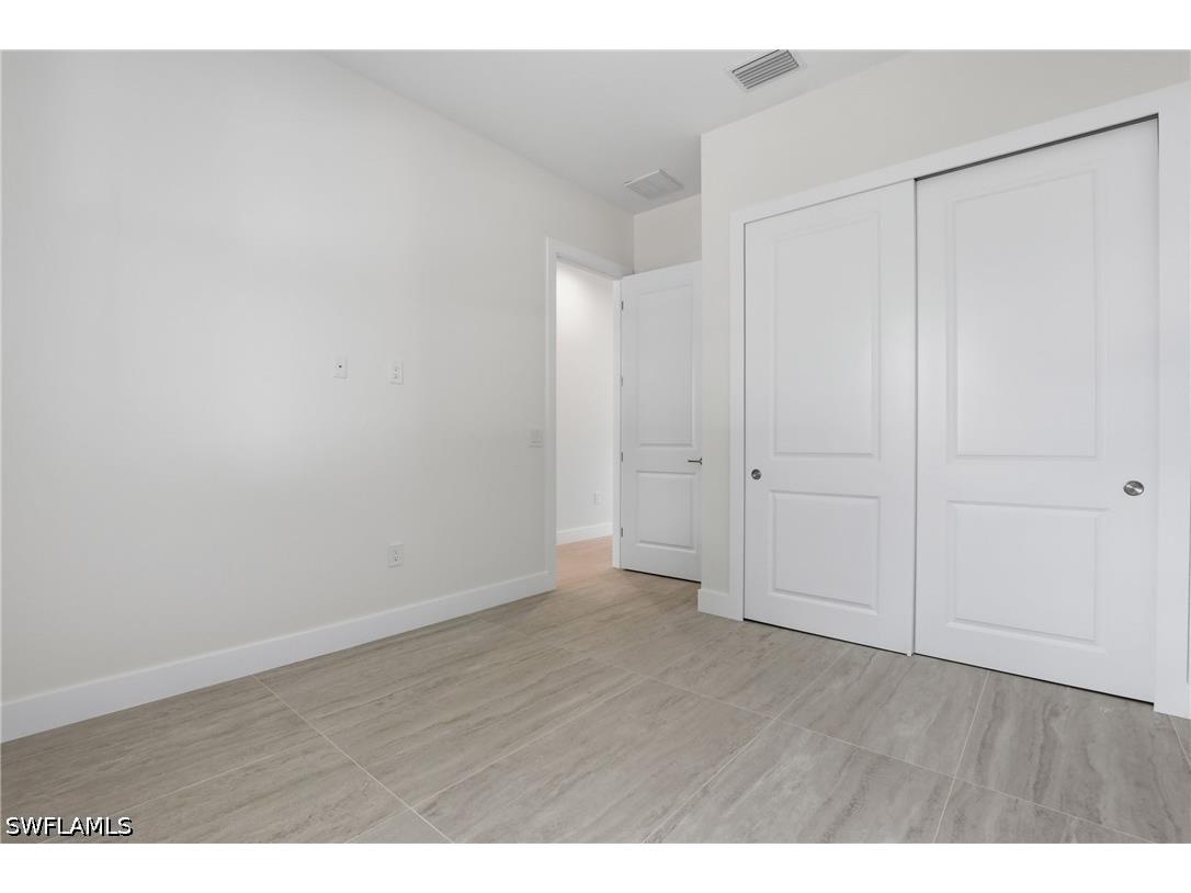 1027 Frank Whiteman Boulevard Naples FL 34103 226014702 image23