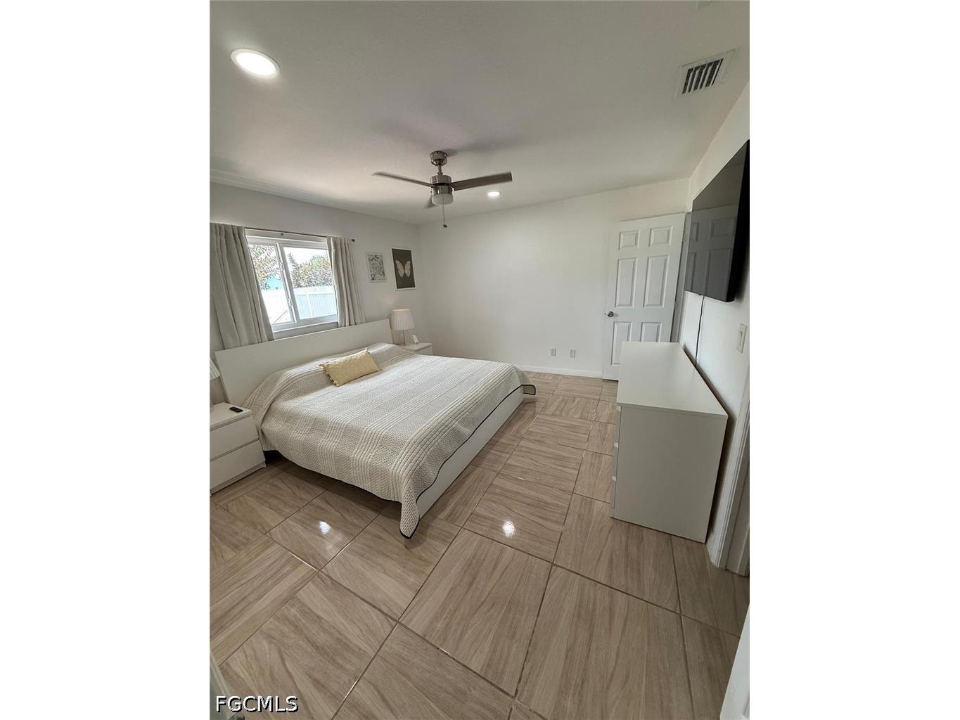1027 Hancock Bridge Parkway Cape Coral FL 33990 2026022560 image9
