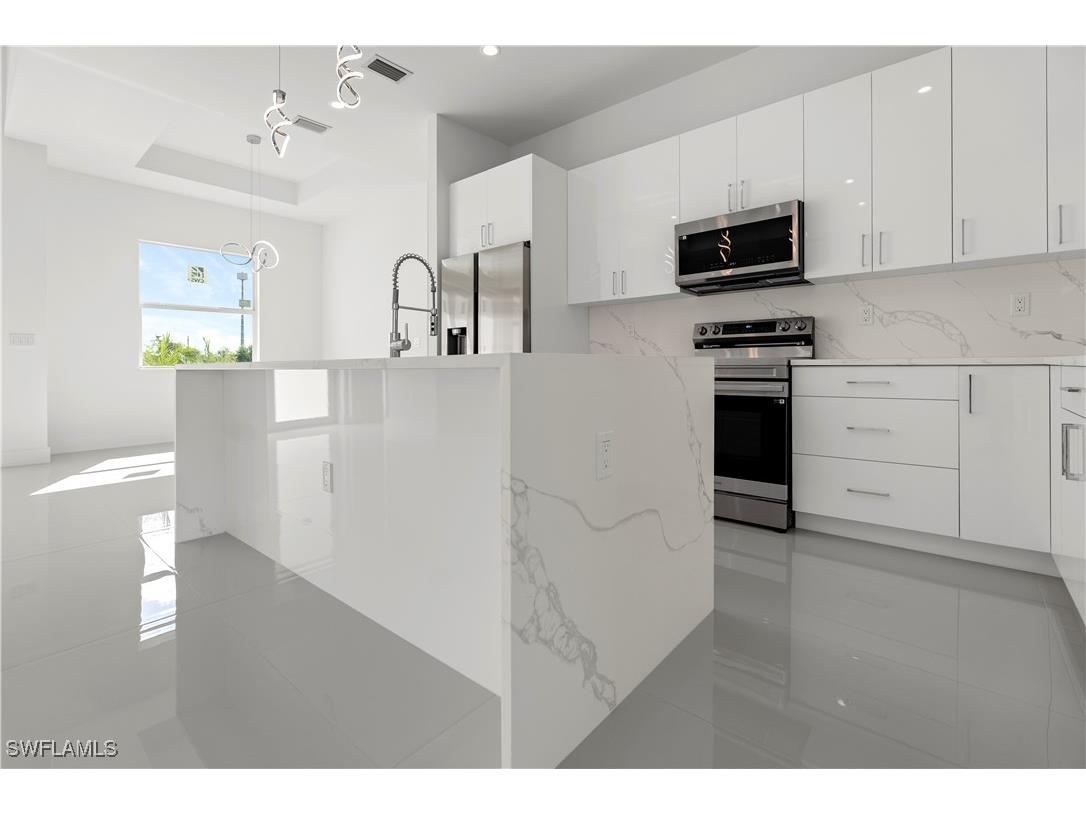 1027 Kirkwood Street Lehigh Acres FL 33974 225079557 image7