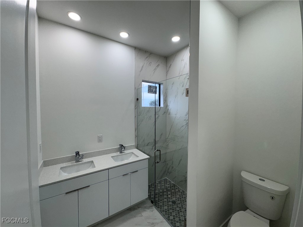 1027 Kismet Parkway W Cape Coral FL 33993 2026003917 image21