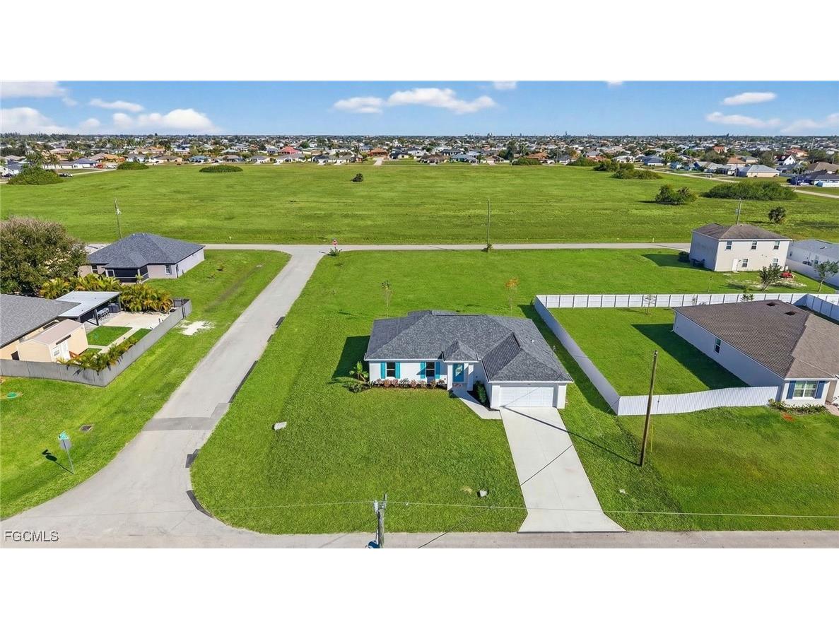 1027 NW 12th Avenue Cape Coral FL 33993 2026004866 image1