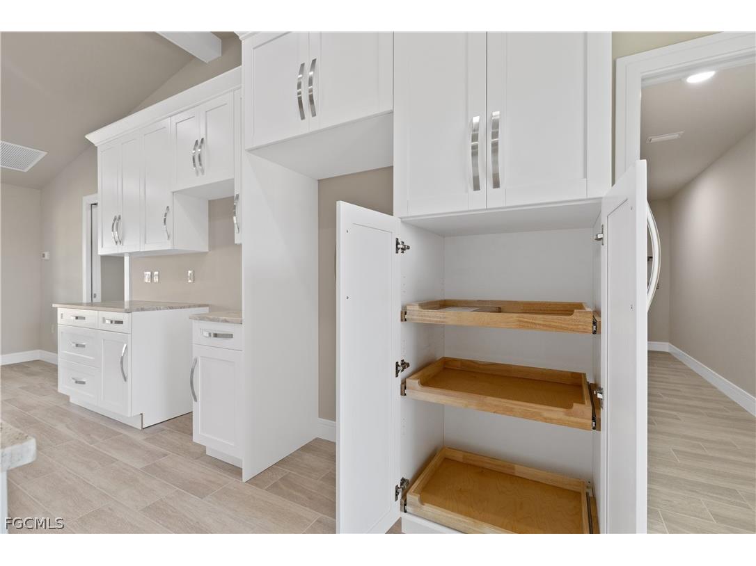 1027 NW 19th Street Cape Coral FL 33993 2026010468 image24