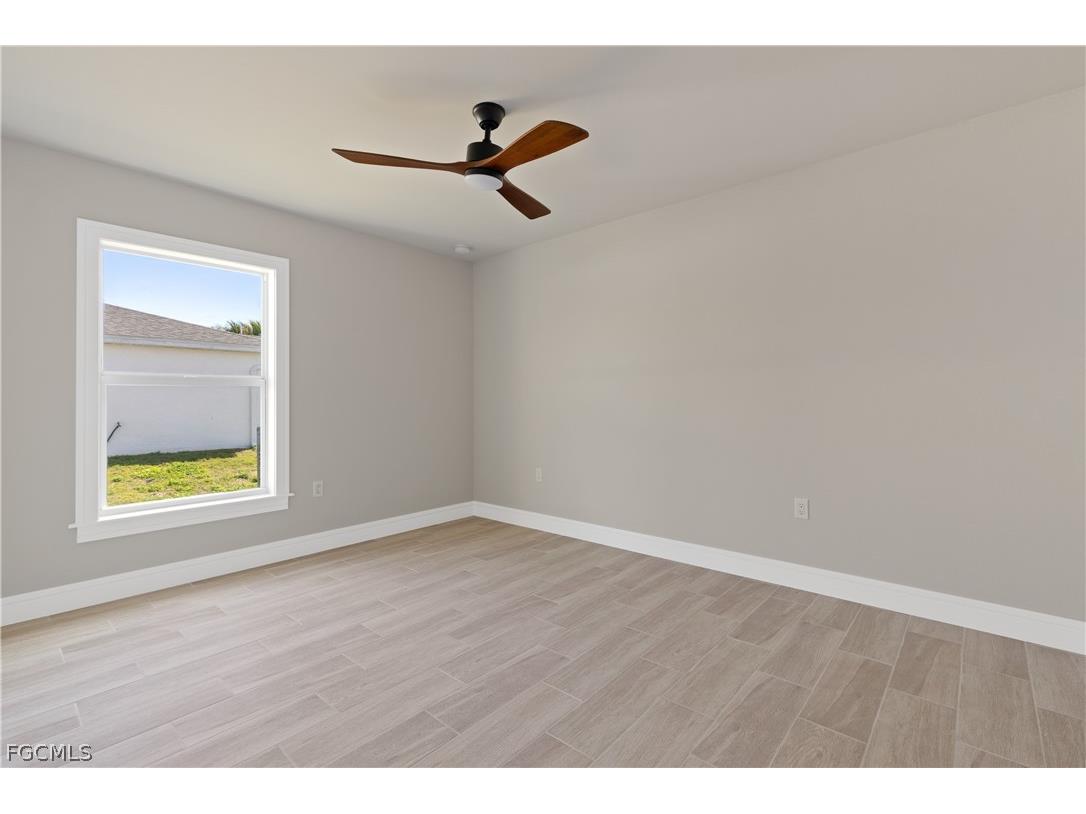 1027 NW 19th Street Cape Coral FL 33993 2026010468 image33
