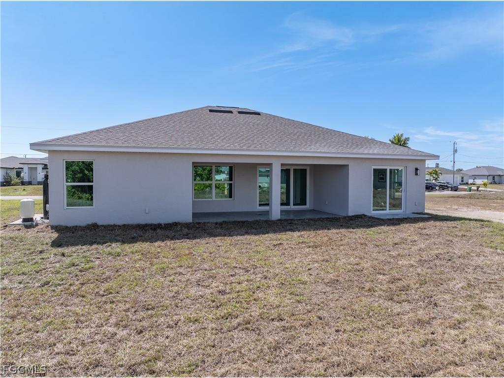 1027 NW 19th Street Cape Coral FL 33993 2026010468 image8