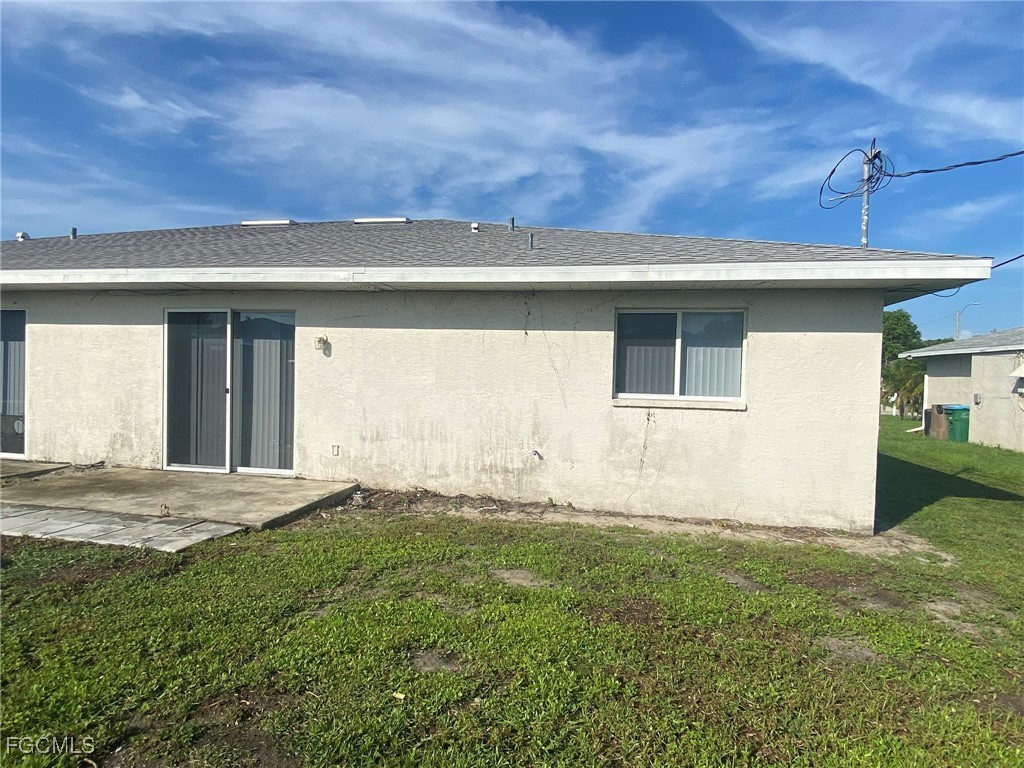 1027 SE 11th Street Cape Coral FL 33990 2025001738 image22