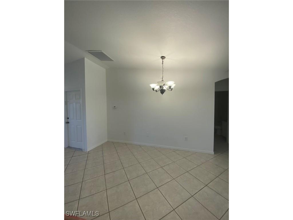 1027 SE 11th Street Cape Coral FL 33990 2025001738 image7