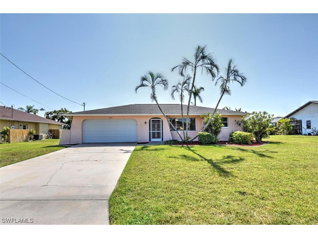 1027 SE 19th Place Cape Coral FL 33990 223033217 image1