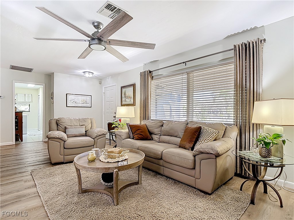 10270 Deer Run Farms Road Fort Myers FL 33966 2025022269 image3