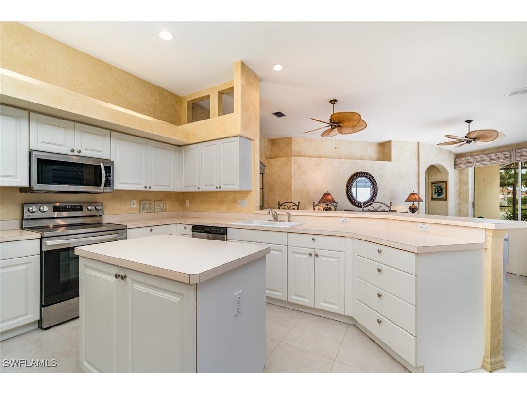 10274 Cape Roman Road #102 Estero FL 34135 225069903 image8