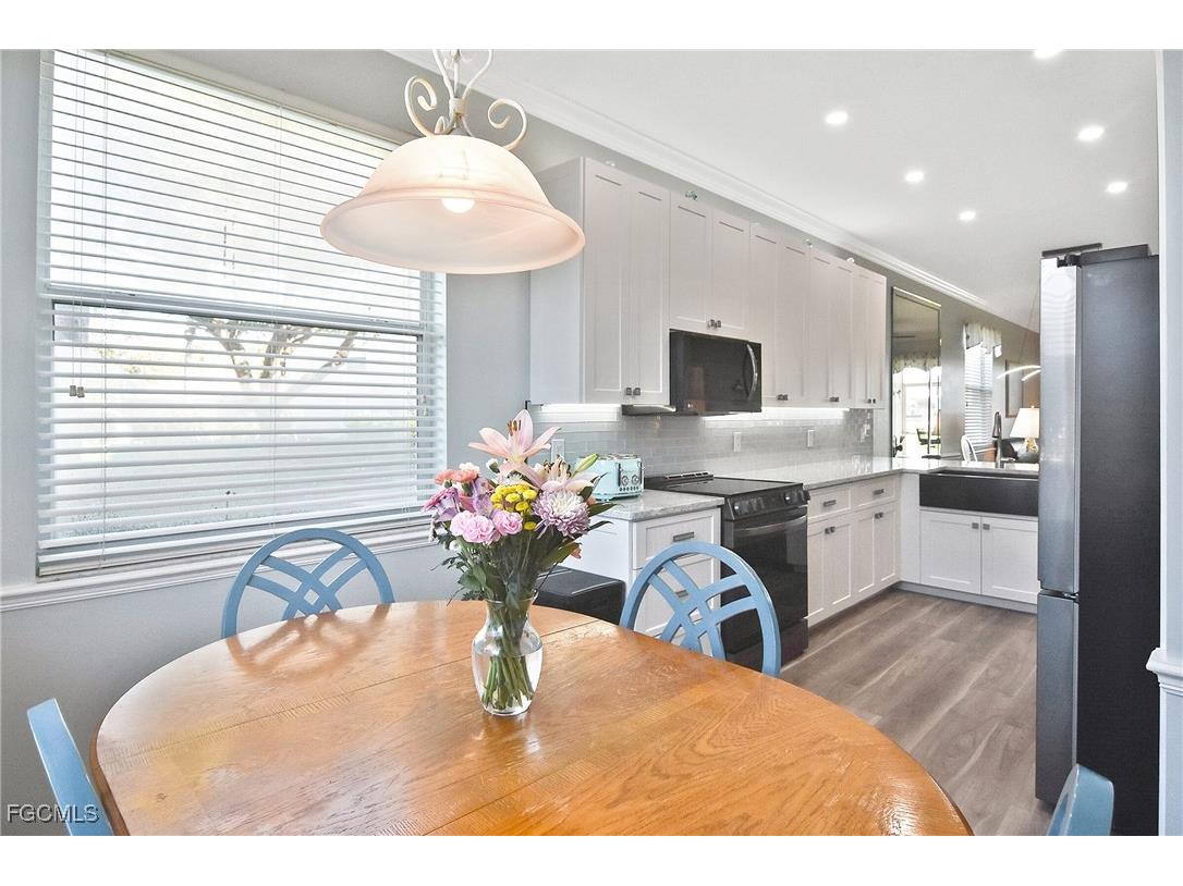 10275 Bismark Palm Way #1111 Fort Myers FL 33966 2026002243 image13