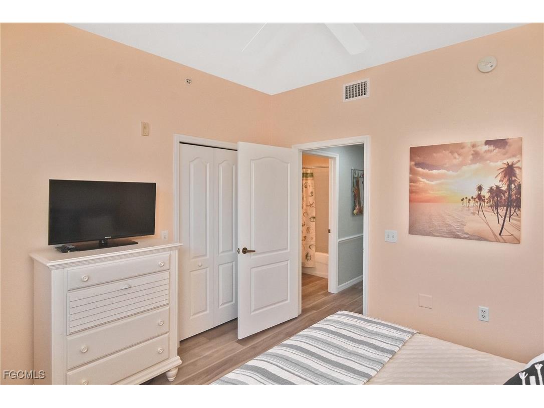 10275 Bismark Palm Way #1111 Fort Myers FL 33966 2026002243 image37