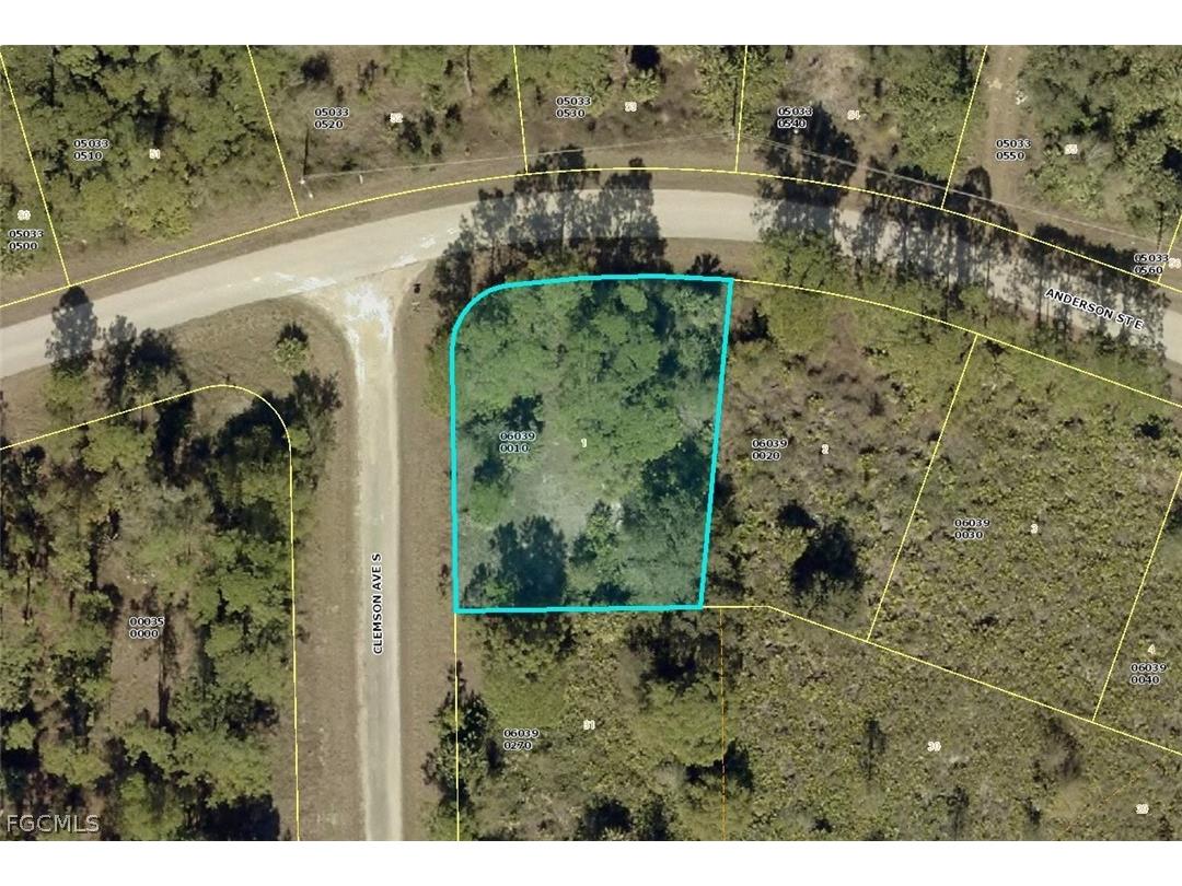 1028 Anderson Street Lehigh Acres FL 33974 2026007406 image3