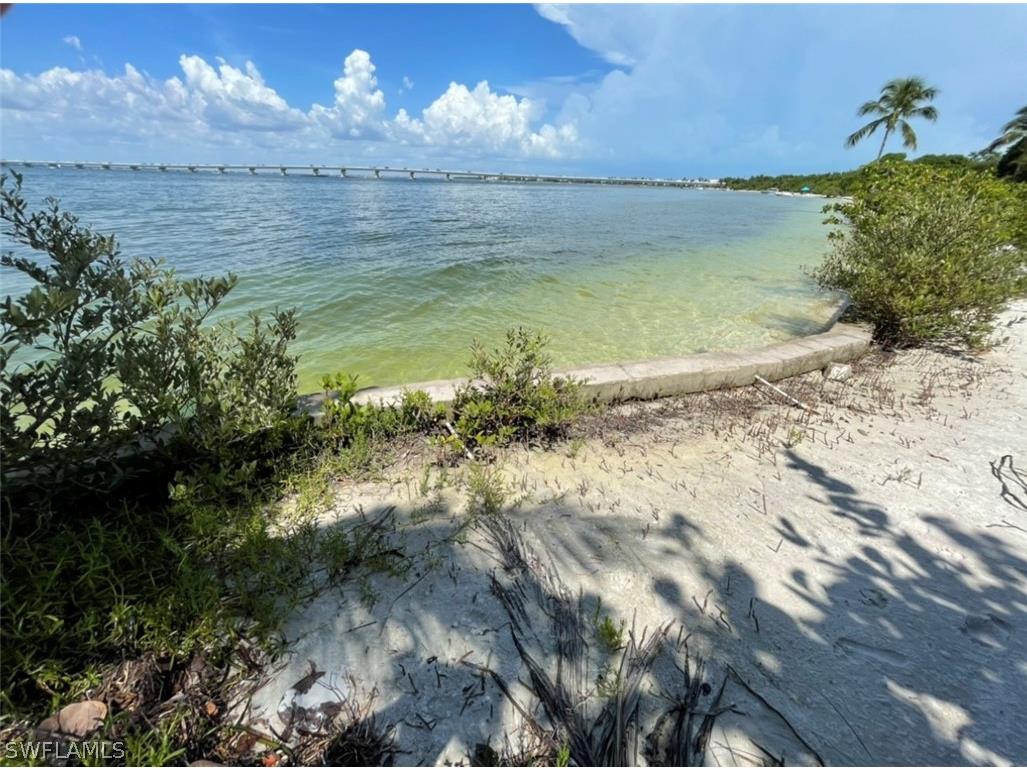 1028 Bayview Drive Sanibel FL 33957 222090031 image7