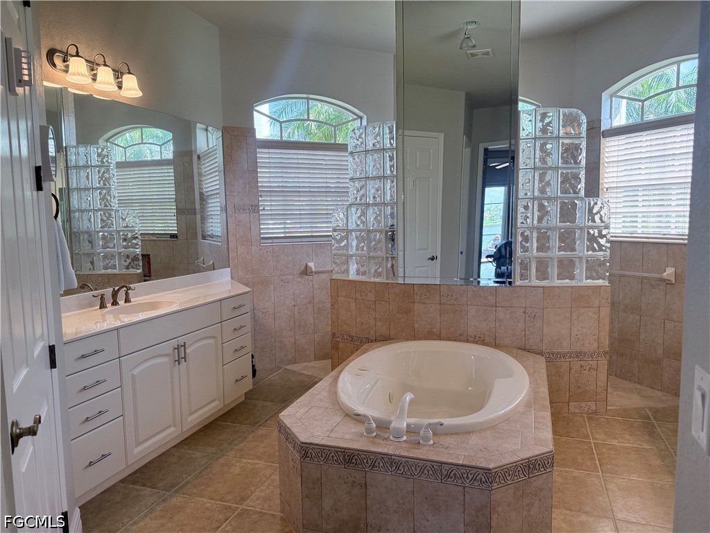 1028 Hancock Bridge Parkway Cape Coral FL 33990 2026020500 image21