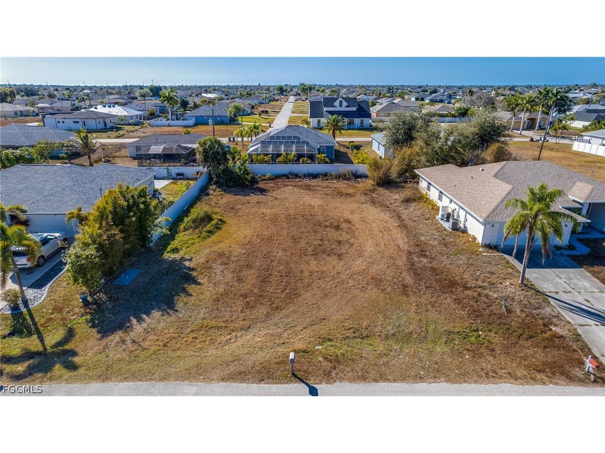 1028 NW Juanita Place Cape Coral FL 33993 2026007535 image1