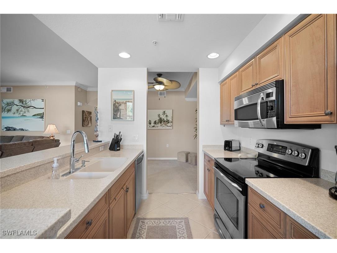 10285 Heritage Bay Boulevard #817 Naples FL 34120 225083184 image23