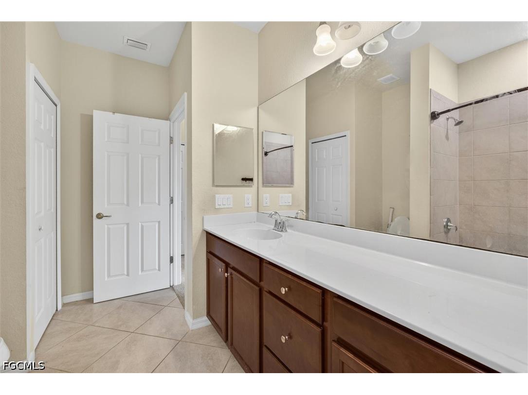 10285 Via Colomba Circle Fort Myers FL 33966 2026015630 image37