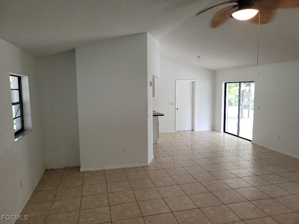 1029 NE Van Loon Lane Cape Coral FL 33909 2025007823 image4