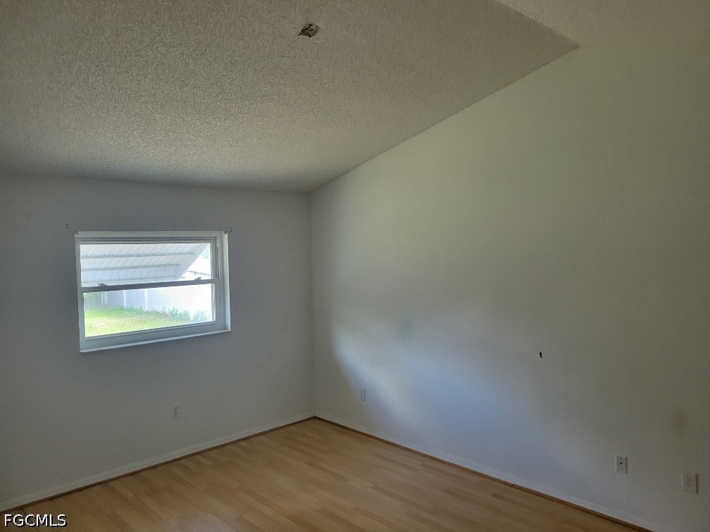1029 NE Van Loon Lane Cape Coral FL 33909 2026018287 image3