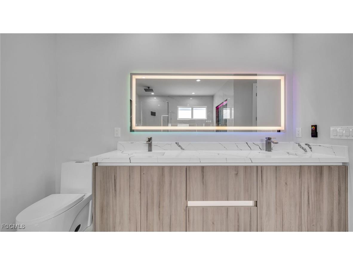 1029 NW 35th Place Cape Coral FL 33993 2025023997 image16