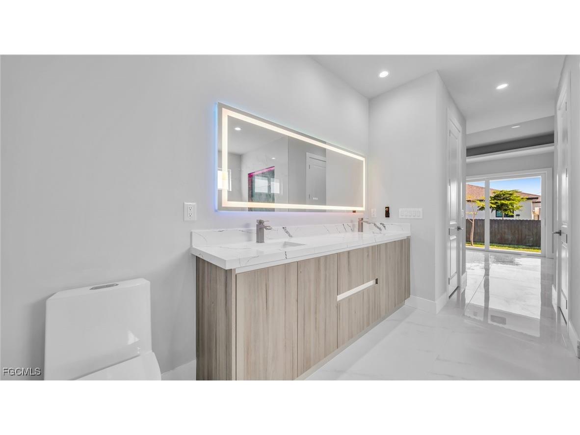 1029 NW 35th Place Cape Coral FL 33993 2025023997 image17