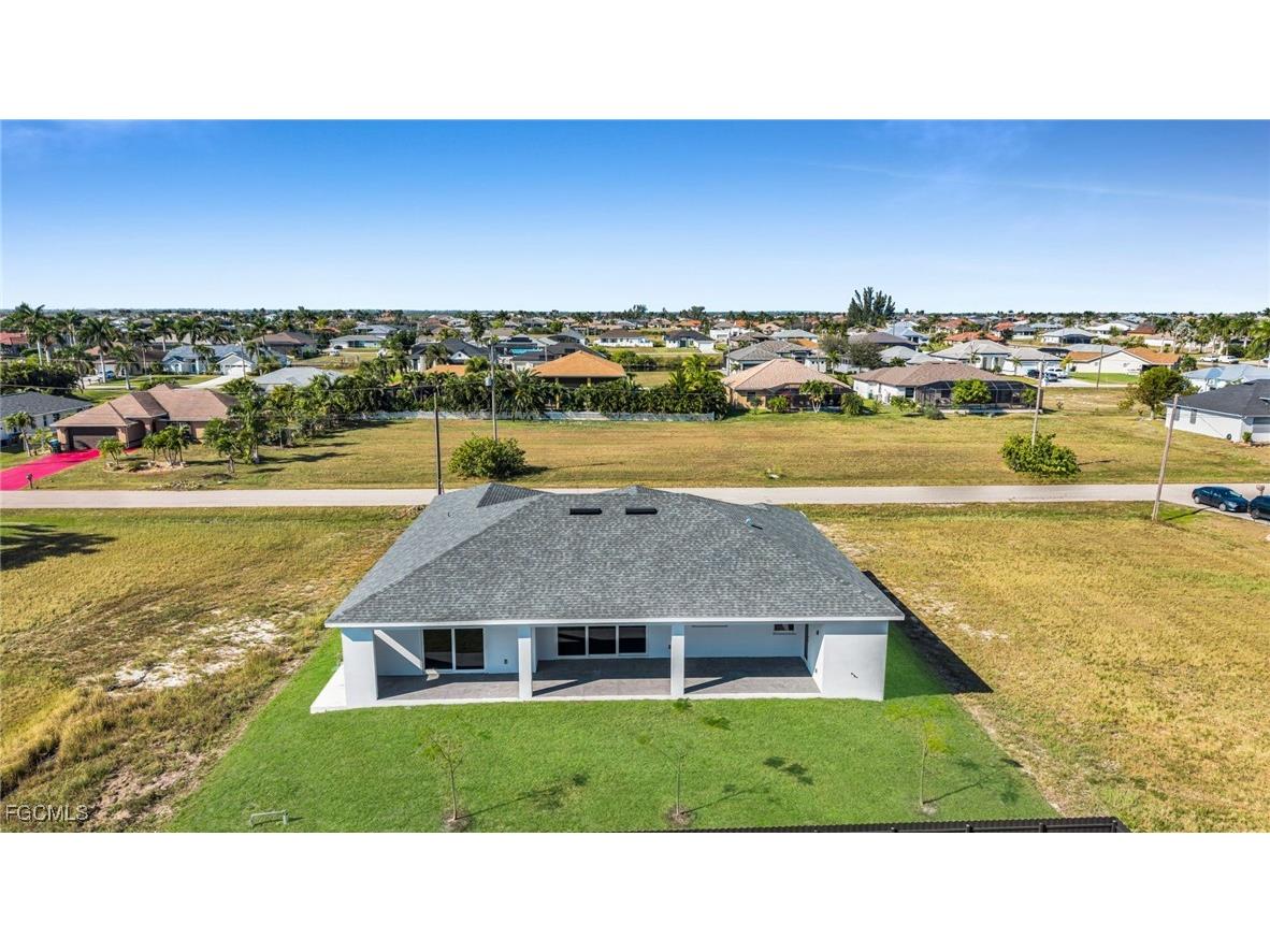 1029 NW 35th Place Cape Coral FL 33993 2025023997 image34