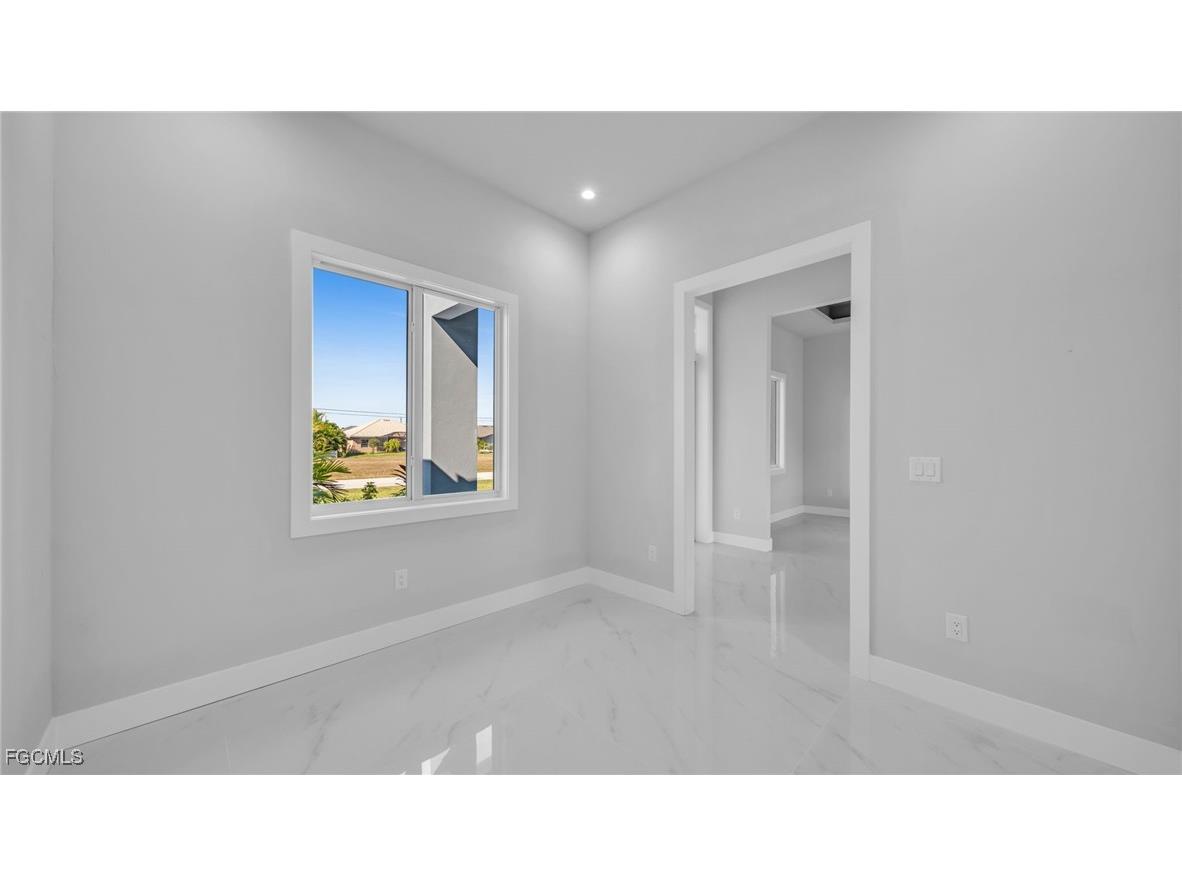 1029 NW 35th Place Cape Coral FL 33993 2025023997 image5