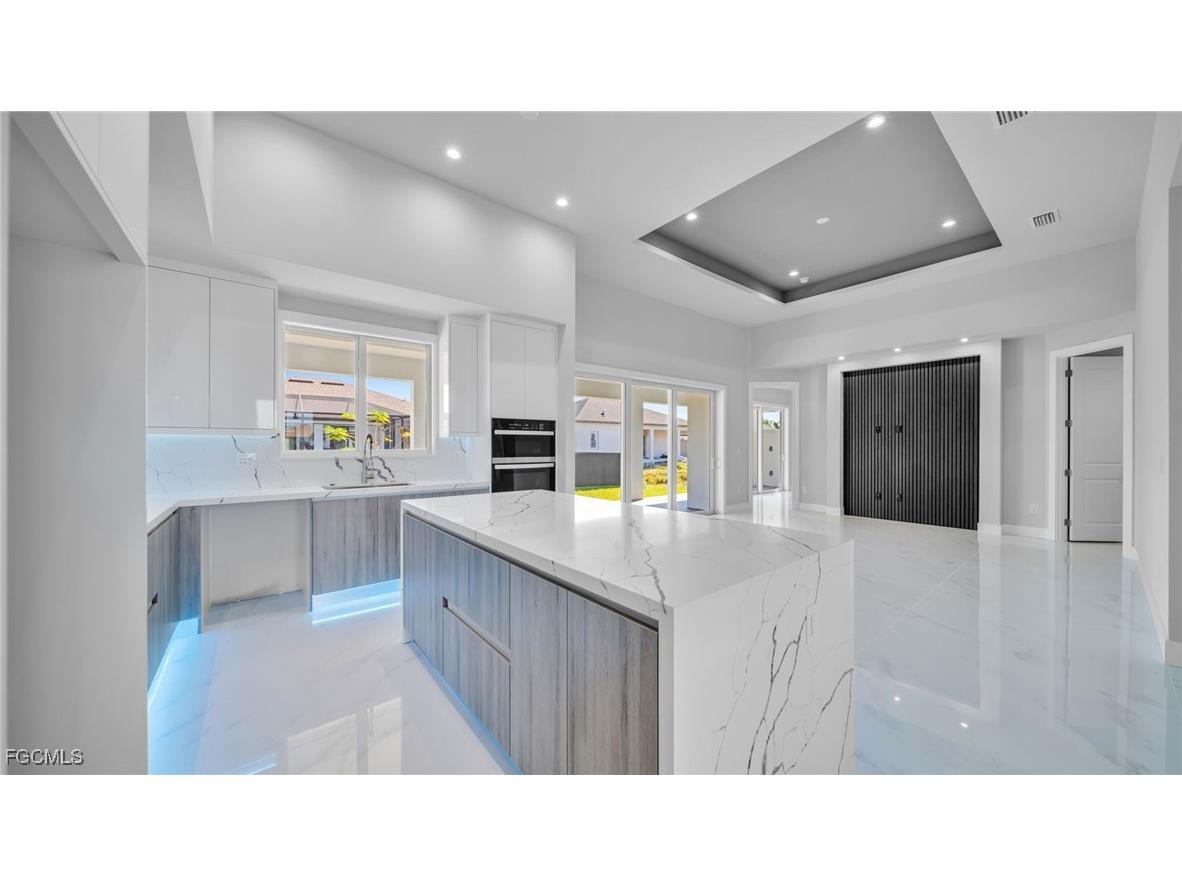 1029 NW 35th Place Cape Coral FL 33993 2025023997 image8