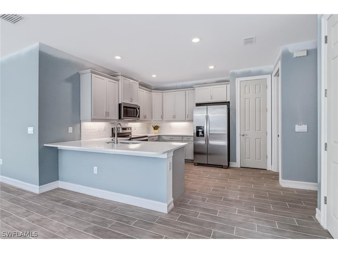 1029 Tranquil Brook Drive Naples FL 34114 223001988 image1