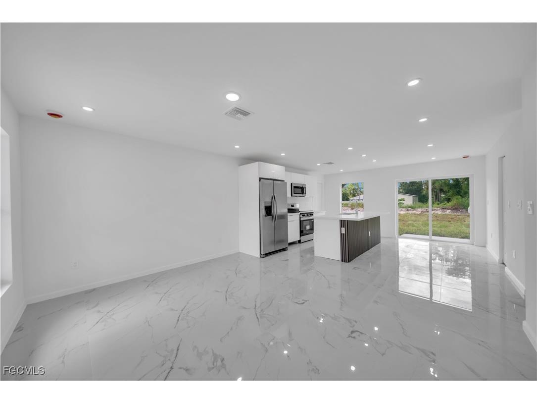 1029 Winters Street E Lehigh Acres FL 33974 2025005827 image14