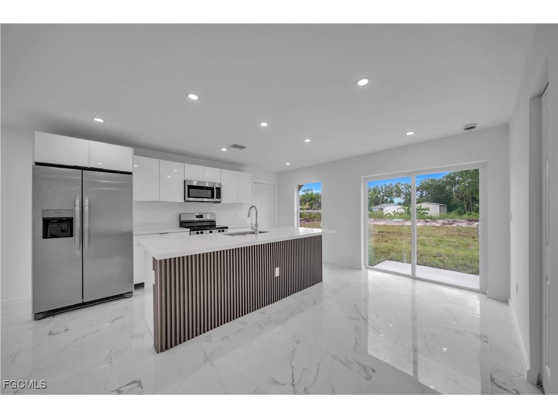 1029 Winters Street E Lehigh Acres FL 33974 2025005827 image17