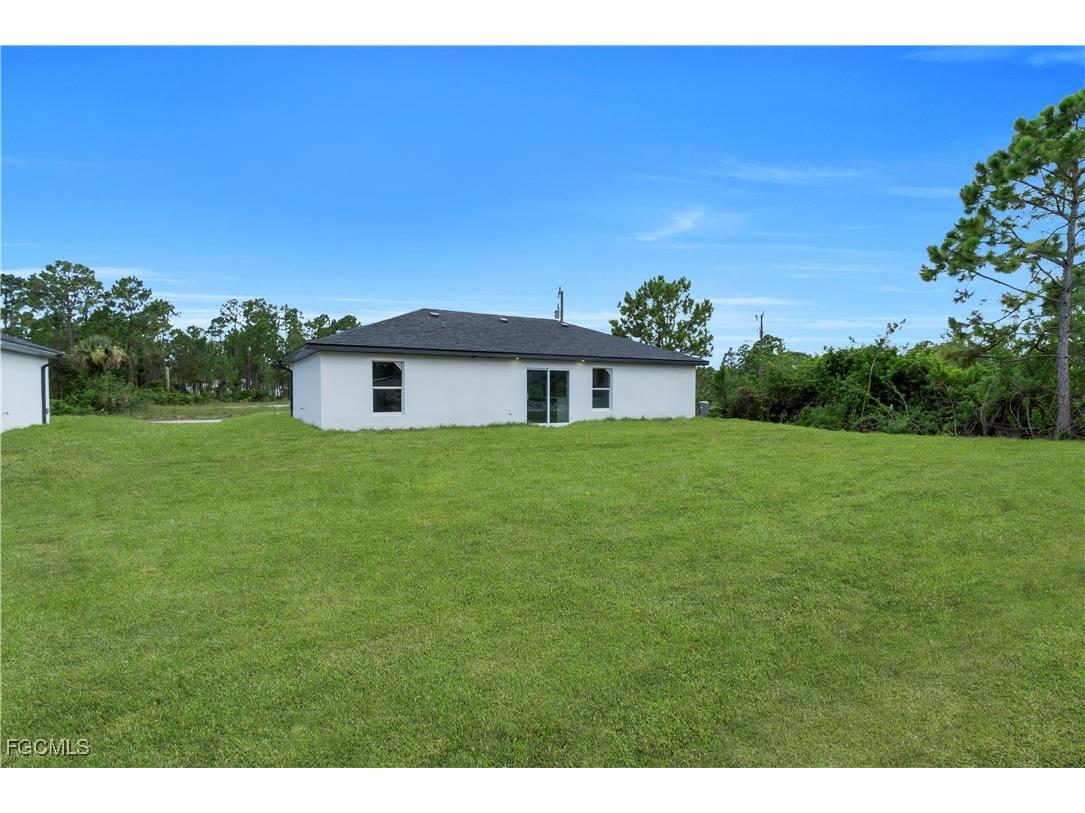 1029 Winters Street E Lehigh Acres FL 33974 2025005827 image30