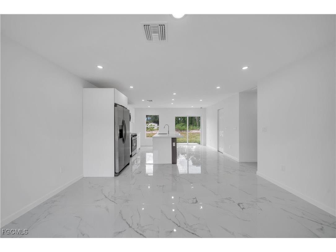 1029 Winters Street E Lehigh Acres FL 33974 2025005827 image9