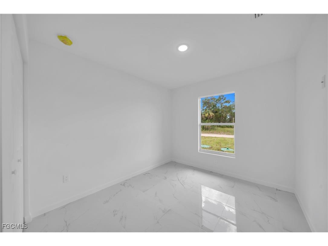 1029 Winters Street E Lehigh Acres FL 33974 2025014710 image8