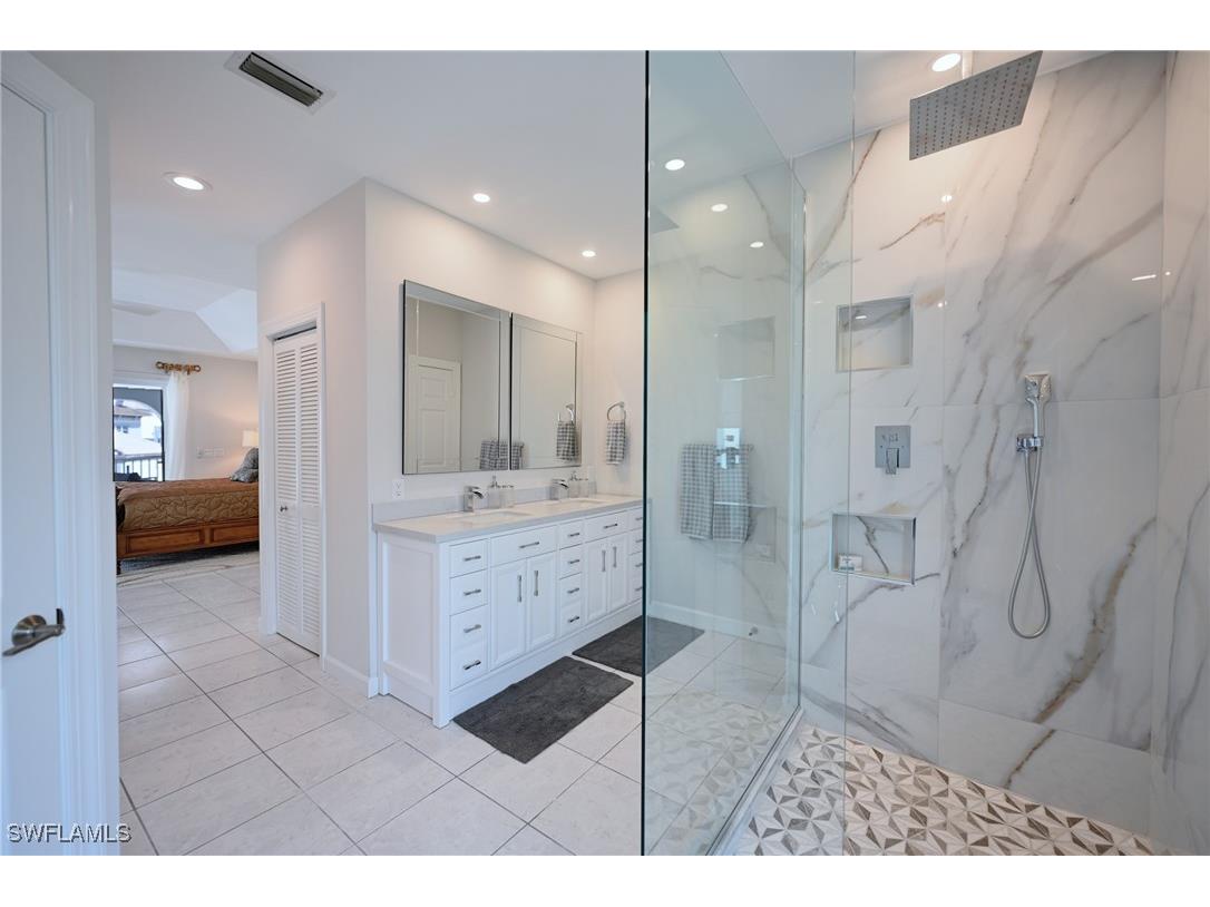 103-1 Dominica Lane Bonita Springs FL 34134 225068493 image10