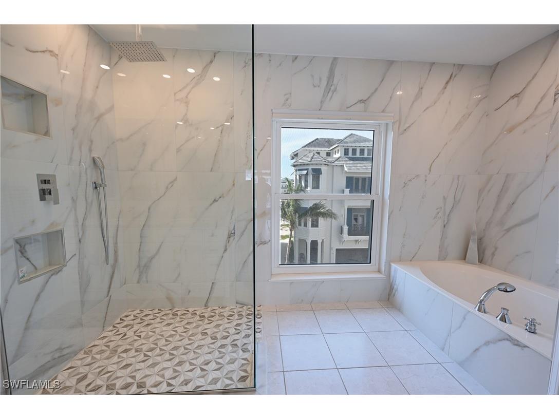 103-1 Dominica Lane Bonita Springs FL 34134 225068493 image11