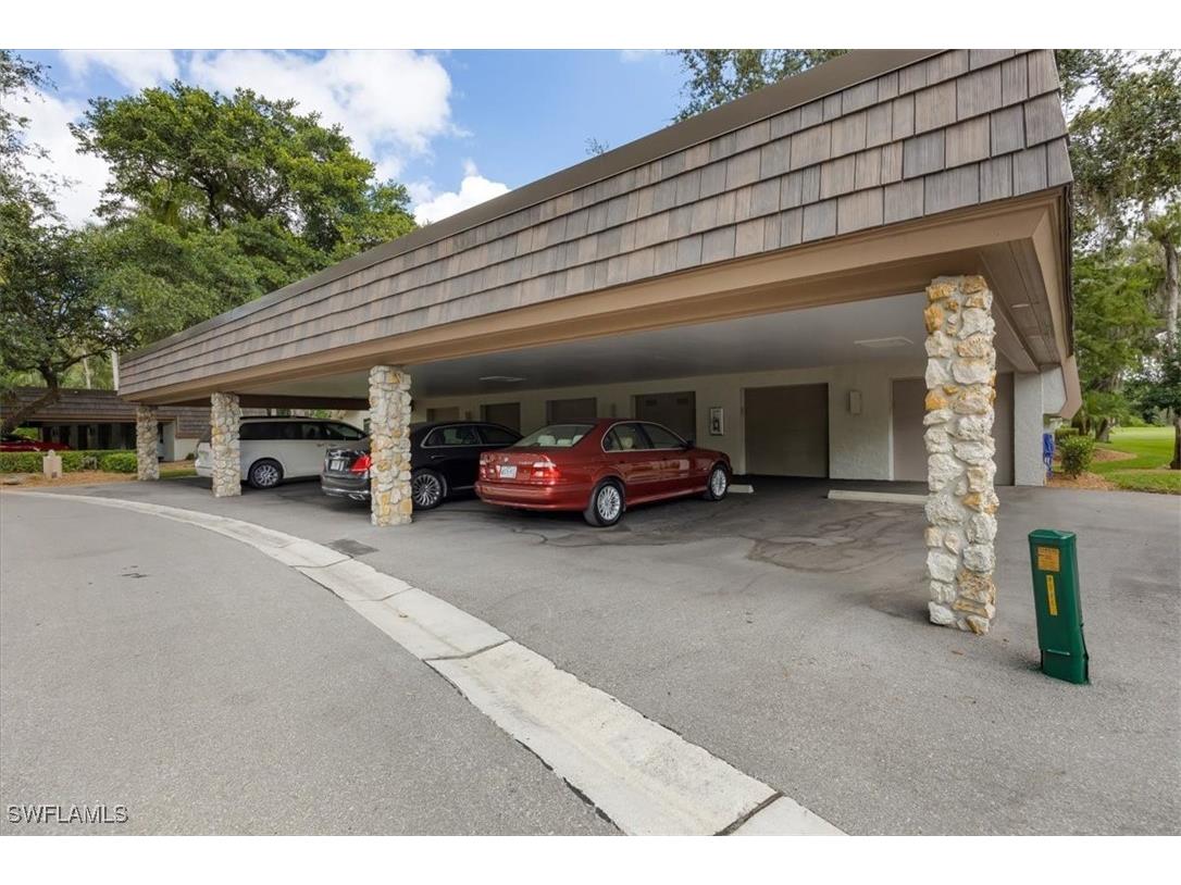 103 Clubhouse Drive #252 Naples FL 34105 225076136 image15