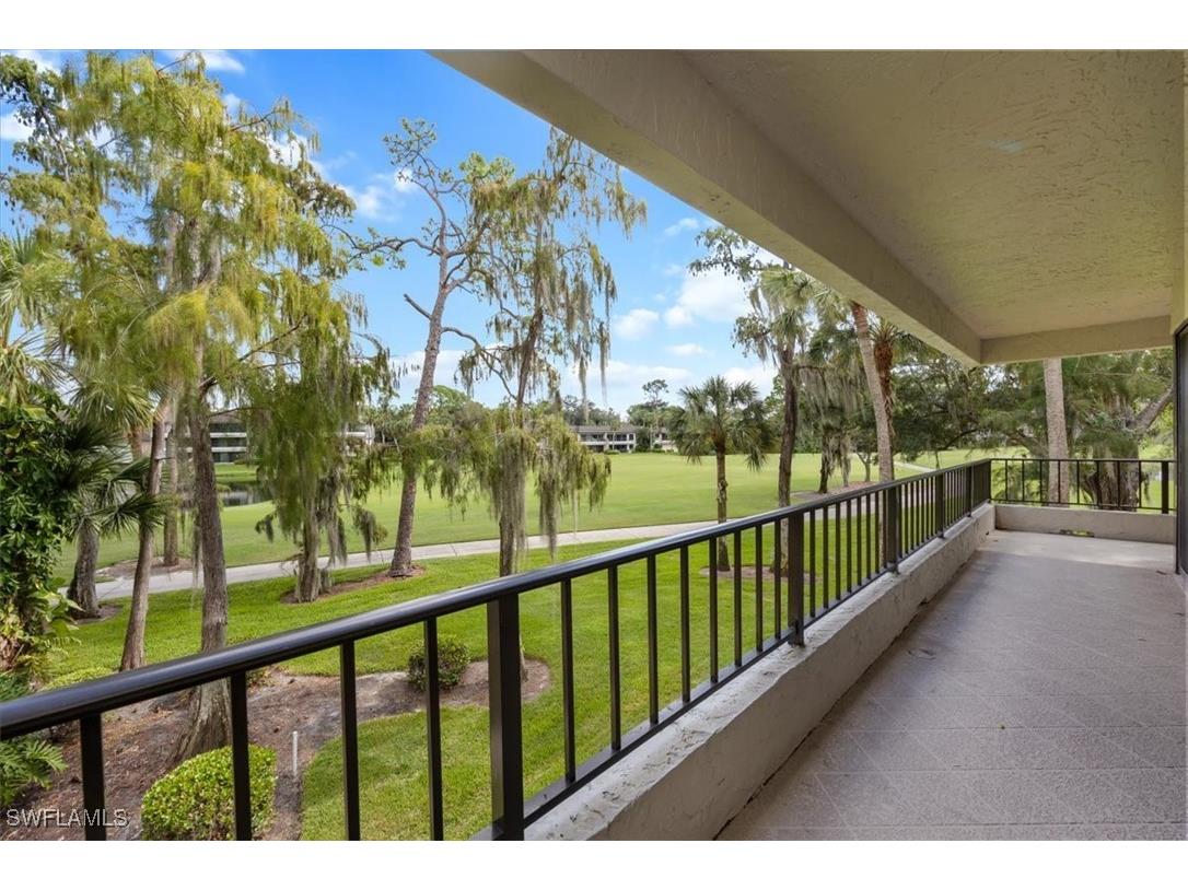 103 Clubhouse Drive #252 Naples FL 34105 225076136 image7