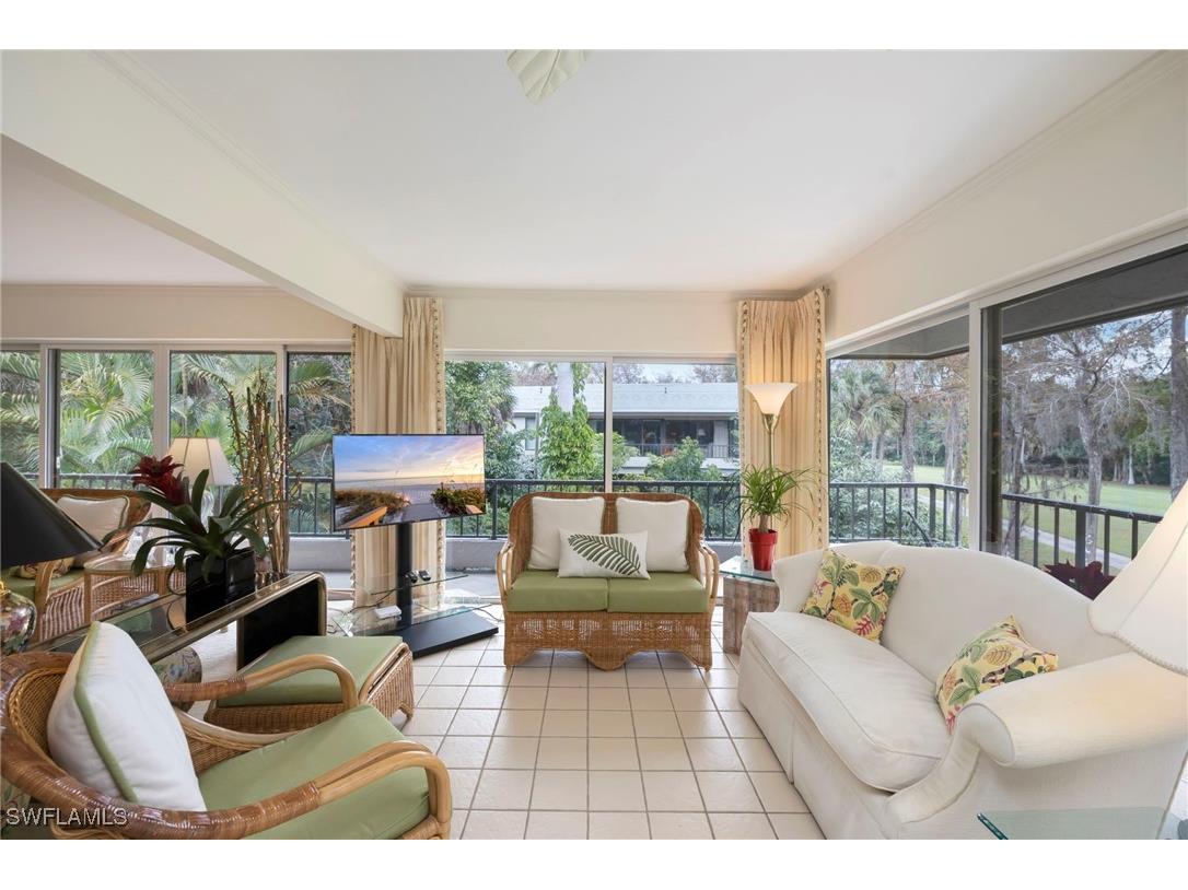103 Clubhouse Drive #350 Naples FL 34105 226004235 image2