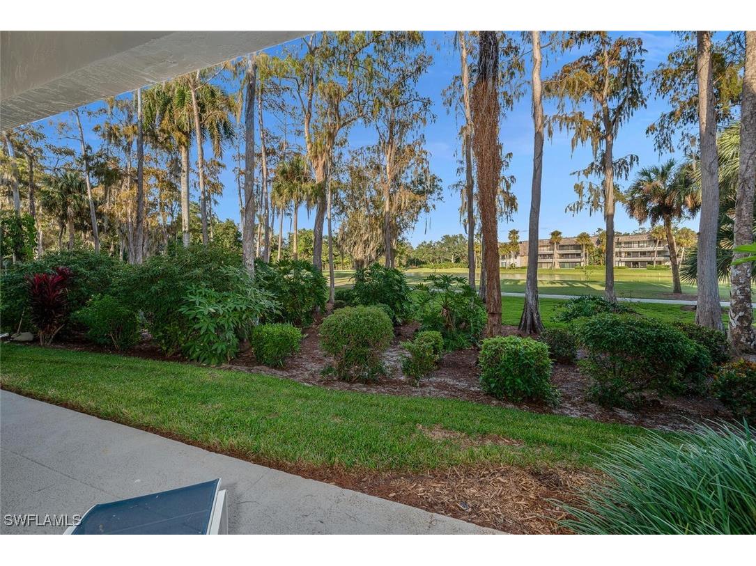 103 Clubhouse Lane #184 Naples FL 34105 224100782 image1