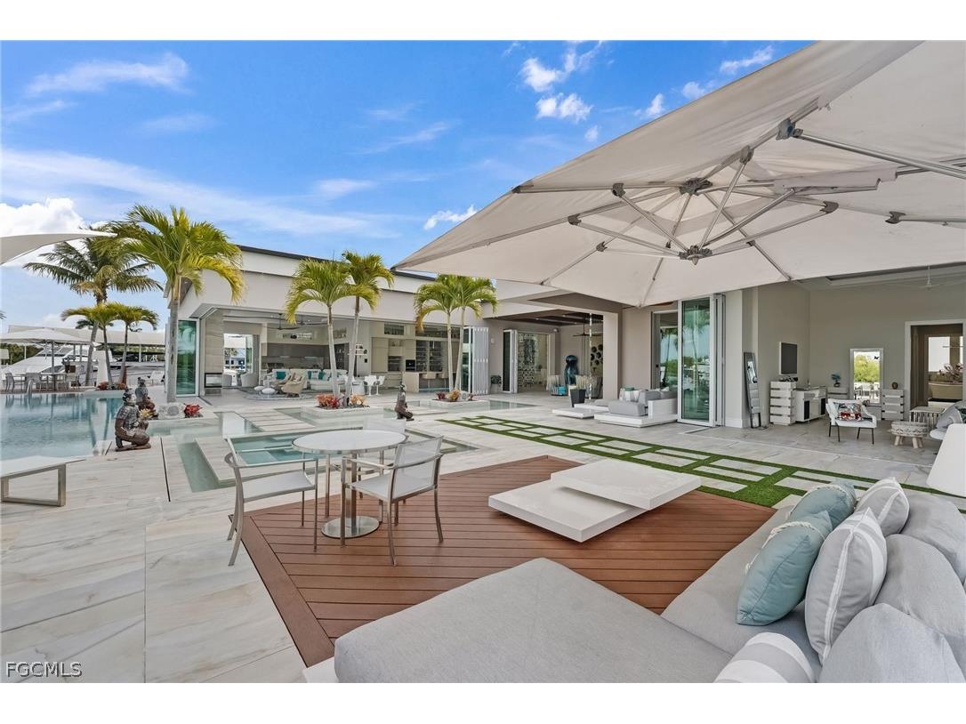 103 Montrose Drive Fort Myers FL 33919 2026000187 image14