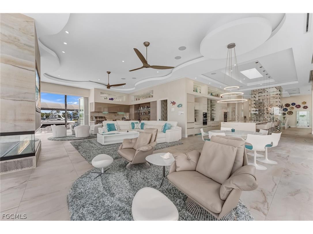 103 Montrose Drive Fort Myers FL 33919 2026000187 image22