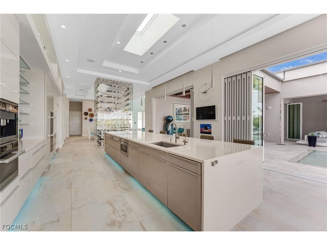 103 Montrose Drive Fort Myers FL 33919 2026000187 image24