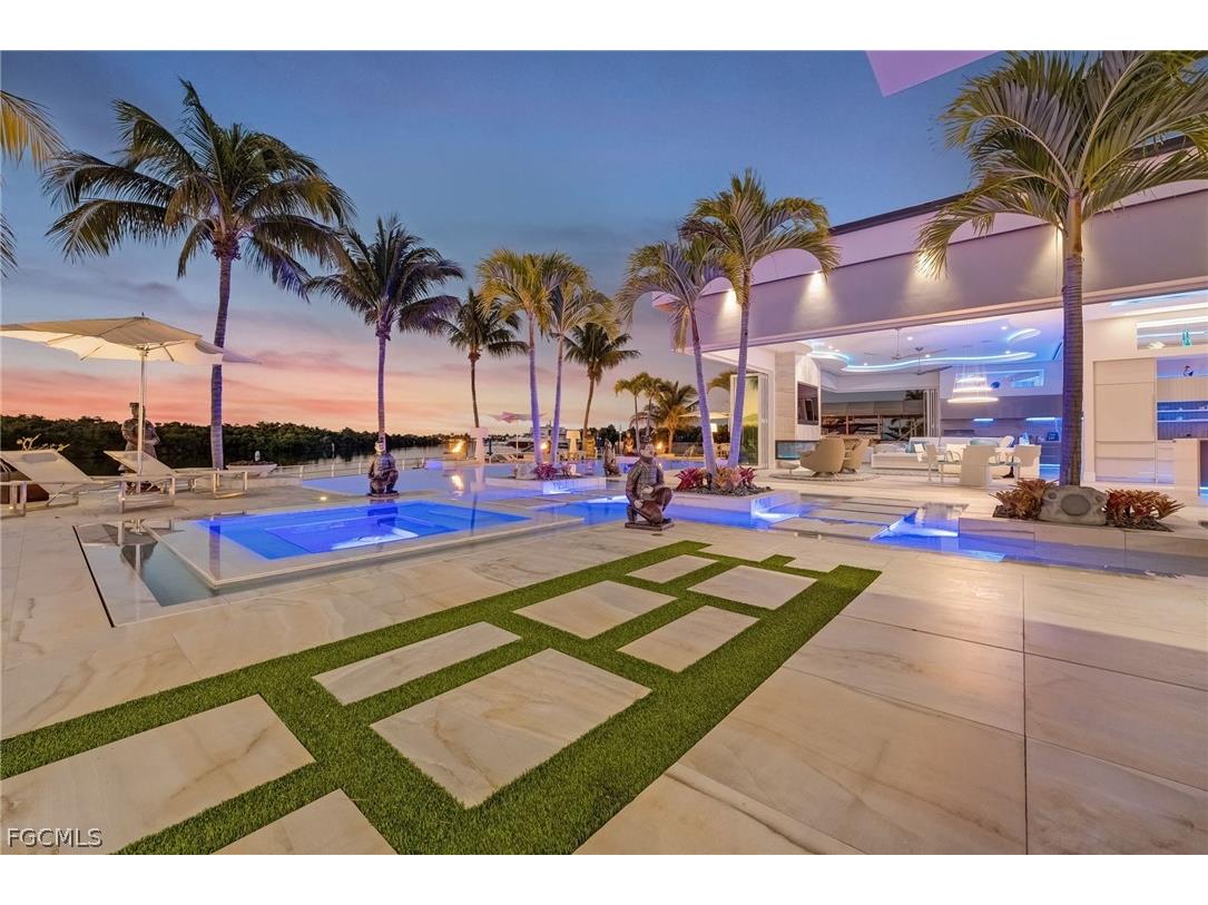 103 Montrose Drive Fort Myers FL 33919 2026000187 image3