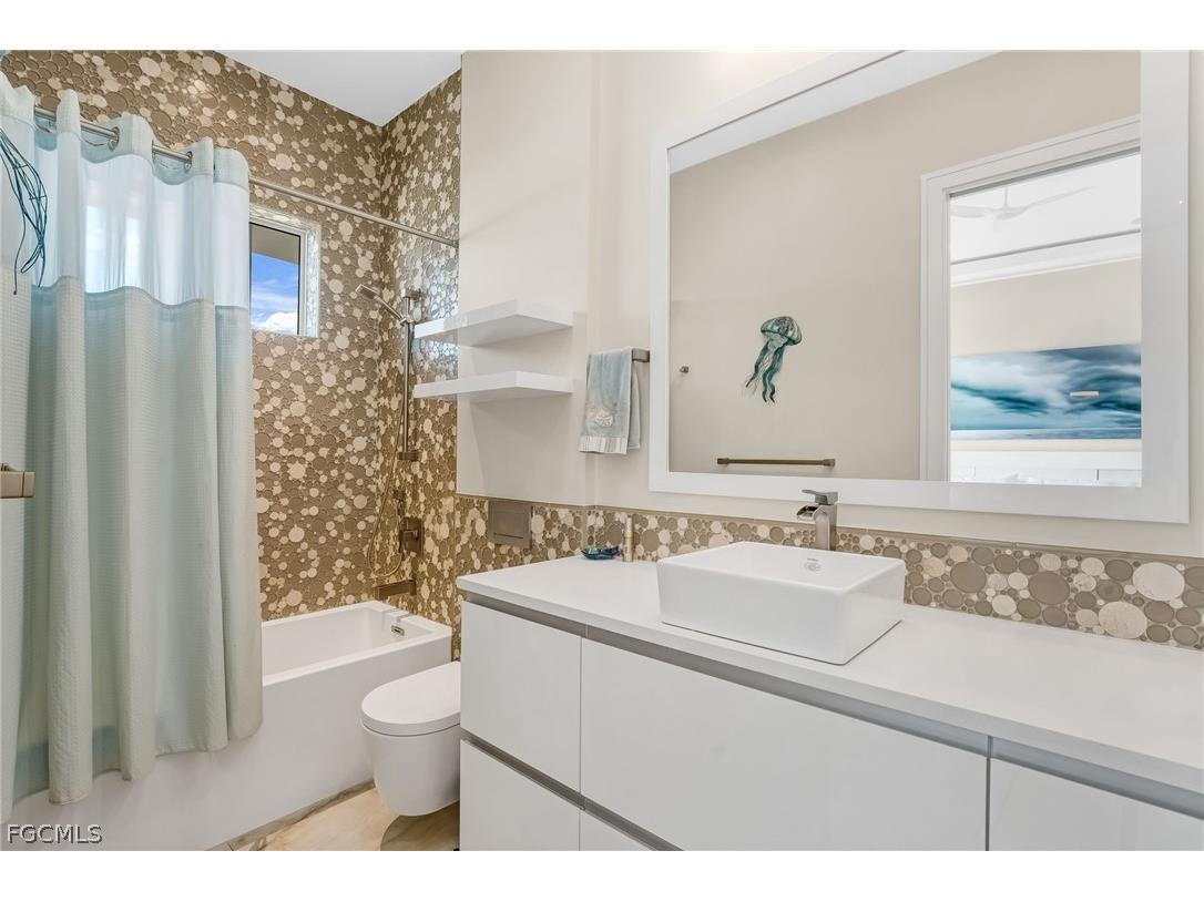 103 Montrose Drive Fort Myers FL 33919 2026000187 image46