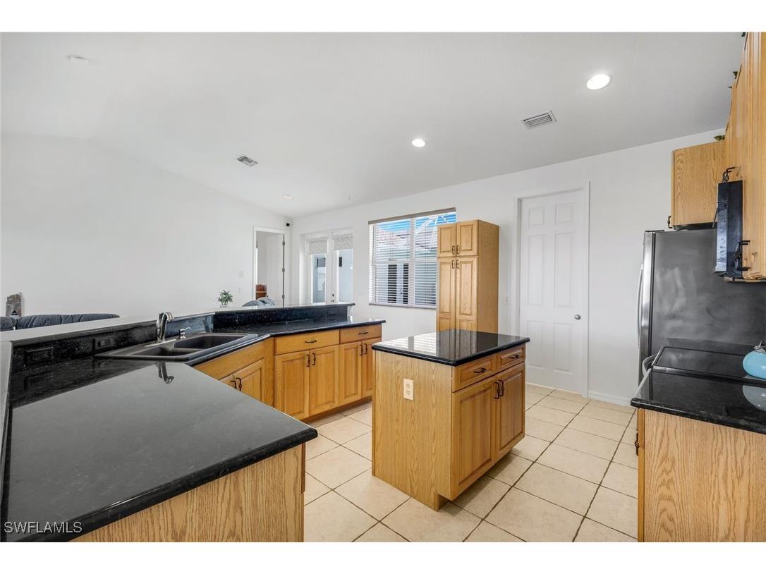 103 NW 33rd Avenue Cape Coral FL 33993 225022889 image17