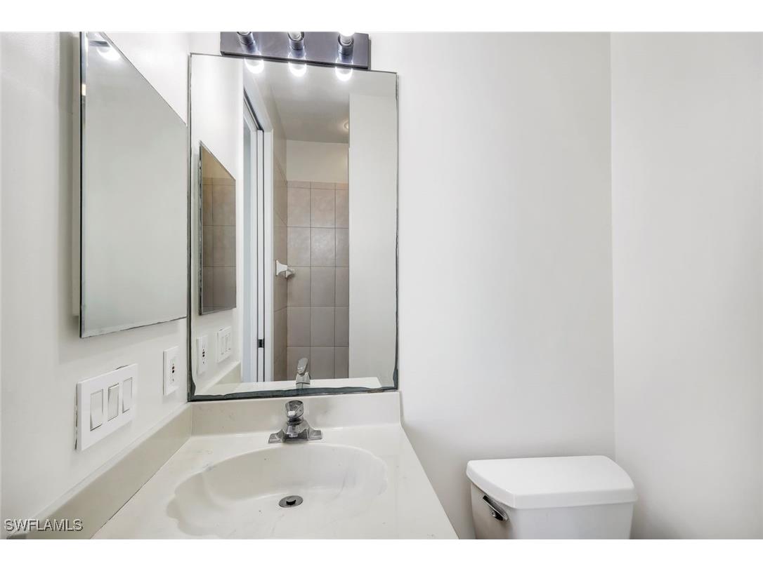 103 NW 33rd Avenue Cape Coral FL 33993 225022889 image32