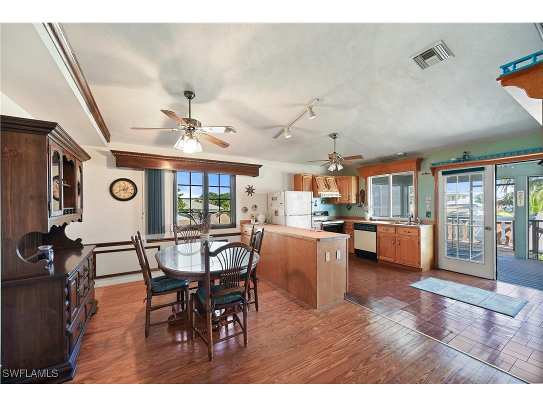 103 Tahiti Circle Naples FL 34113 225029037 image11