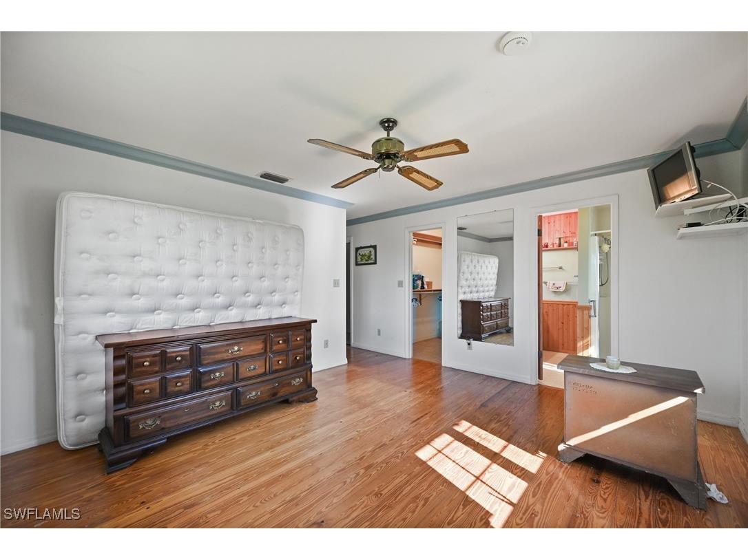 103 Tahiti Circle Naples FL 34113 225029037 image24